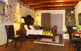 Archontopetra Boutique Hotel - Méga Khoríon - 0
