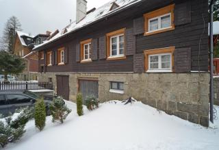 Biały Jar Ski & Bike Apartamenty w Karpaczu przy wyciągu z widokiem - Karpacz - 8