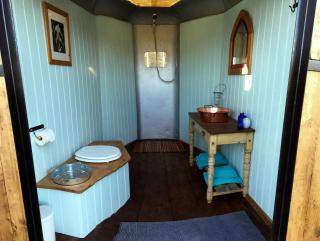 Quex Livery Glamping - Birchington - 3