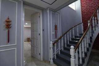 RedDoorz Premium near RS Pondok Indah - 8