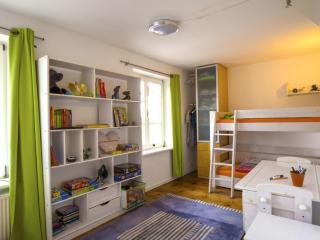 5 Sterne FeWo mit Garten und Bergblick in Chiemsee-Nähe - 5