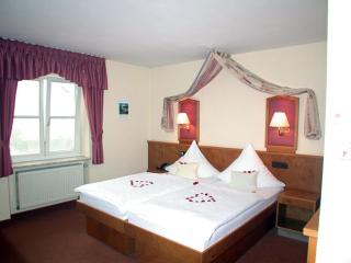Hotel "Untere Mühle" - Schwabmühlhausen - 9