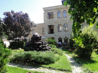 Akuzun Stone Hotel - Ürgüp - 4