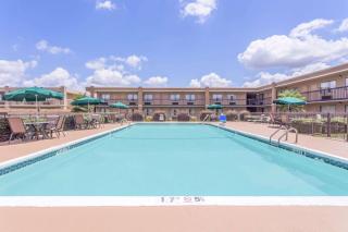 Ramada by Wyndham Macon - Macon - 8