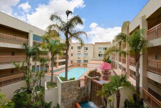 Ramada by Wyndham Hawthorne/LAX - Hawthorne - 8