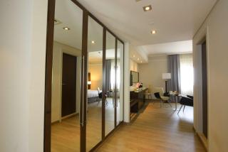 Ramada by Wyndham Downtown Beirut - 2