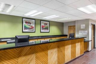 Ramada by Wyndham Platte City KCI Airport - Platte City - 8