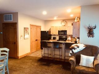 Boyne Mountain Creekside Condo - Boyne Falls - 3