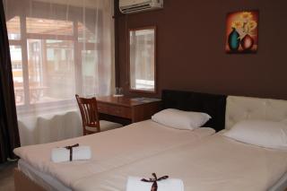 Family Hotel Square - Ruse - 0