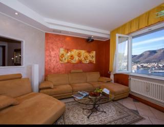 Lo Specchio Sul Lago - The House Of Travelers - Como - 4