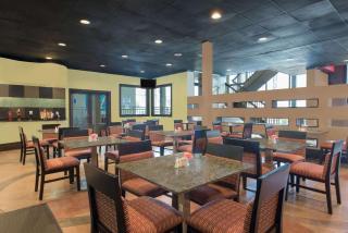 Wyndham Garden Midland - 7