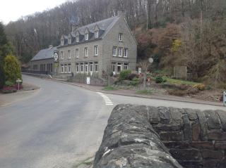 Auberge De L'Abbaye-Logis Hôtel Restaurant - Hambye - 7