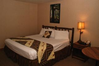 Spring Mill Inn - Mitchell - 3