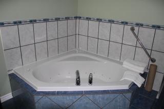 Perth Plaza Inn & Suites - Perth - 3