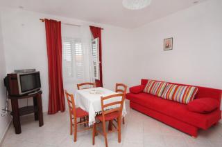Apartments with parking space Murter - 5089 - 6