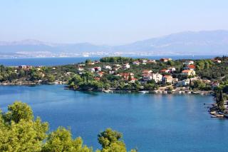 Apartments with parking space Necujam, Solta - 5178 - 8