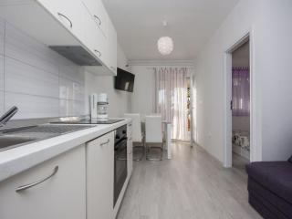 Apartments with a parking space Brodarica, Sibenik - 6150 - Brodarica - 8