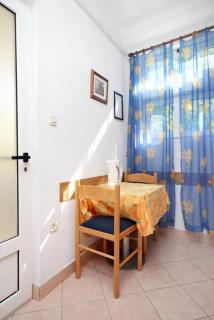 Apartments by the sea Podgora, Makarska - 6836 - 6