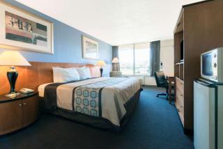 Days Inn by Wyndham Luray Shenandoah - Luray - 2