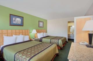 Days Inn by Wyndham Greeneville - Greeneville - 4