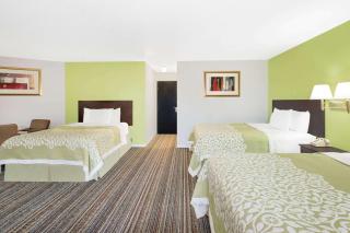 Days Inn by Wyndham York - York - 5