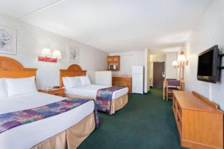 Days Inn & Suites by Wyndham Lexington - Lexington - 1