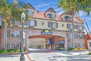 Days Inn by Wyndham Los Angeles LAX/ Redondo&ManhattanBeach - Lawndale - 0