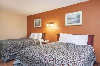 Red Carpet Inn Elkton - Elkton - 2