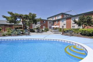 Days Inn by Wyndham Mt. Vernon - Mount Vernon - 8