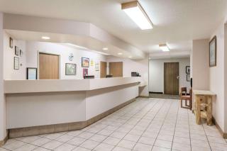 Days Inn by Wyndham Capitol Reef - Torrey - 8