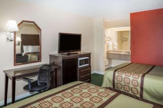 Days Inn by Wyndham Enterprise - Enterprise - 7