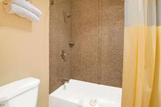 Days Inn by Wyndham East Albuquerque - Albuquerque - 4