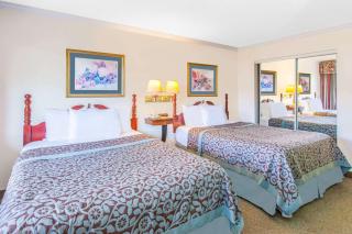 Days Inn by Wyndham Camarillo - Ventura - Camarillo - 6