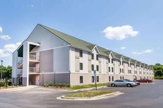 Days Inn by Wyndham Lanham Washington DC - Lanham - 9