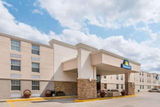 Days Inn by Wyndham Gillette - 0