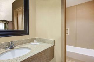 Days Inn by Wyndham Centerville - Centerville - 5