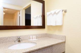 Days Inn by Wyndham Wilkes Barre - Wilkes-Barre - 1