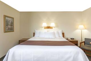 Days Inn by Wyndham Missoula Airport - Wye - 1