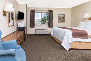 Days Inn by Wyndham Missoula Airport - Wye - 3