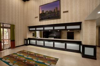 Days Inn by Wyndham Baltimore Inner Harbor - Baltimore - 5