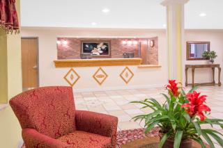 Days Inn by Wyndham Lake Village - Lake Village - 9