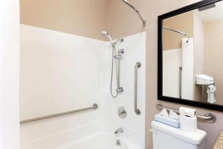Days Inn by Wyndham Mission Valley-SDSU - San Diego - 7