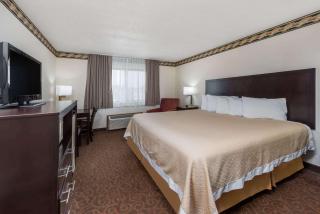 Days Inn by Wyndham Mexico - 1