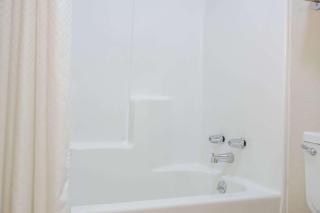 Days Inn by Wyndham Bastrop - Bastrop - 2