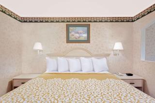 Your Place Inn - Millington - 3