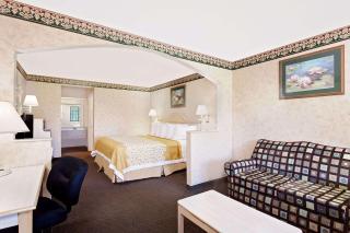 Your Place Inn - Millington - 4