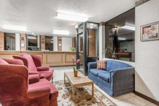Days Inn by Wyndham Bedford - Bedford - 9