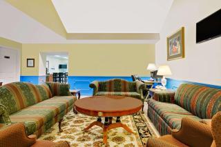Days Inn by Wyndham Spartanburg - Spartanburg - 8