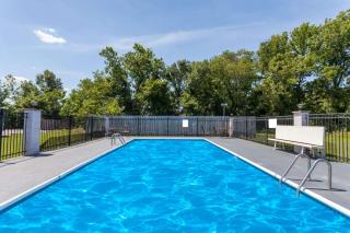 Days Inn by Wyndham Martin - Martin - 6