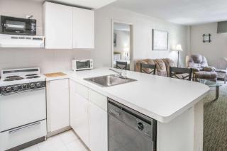 Days Hotel by Wyndham Peoria Glendale Area - Peoria - 2